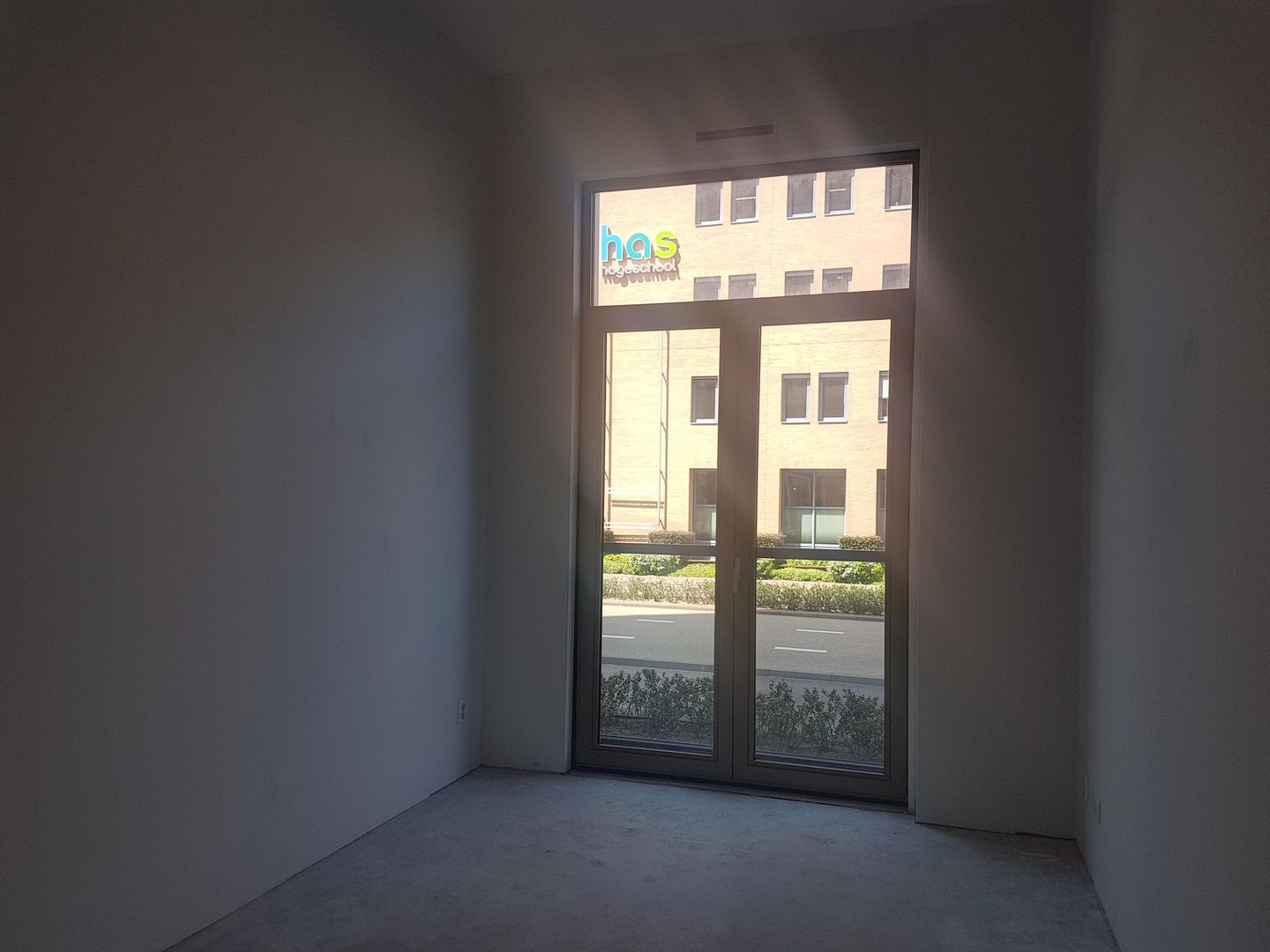 Photo 4 of Hofplein 4