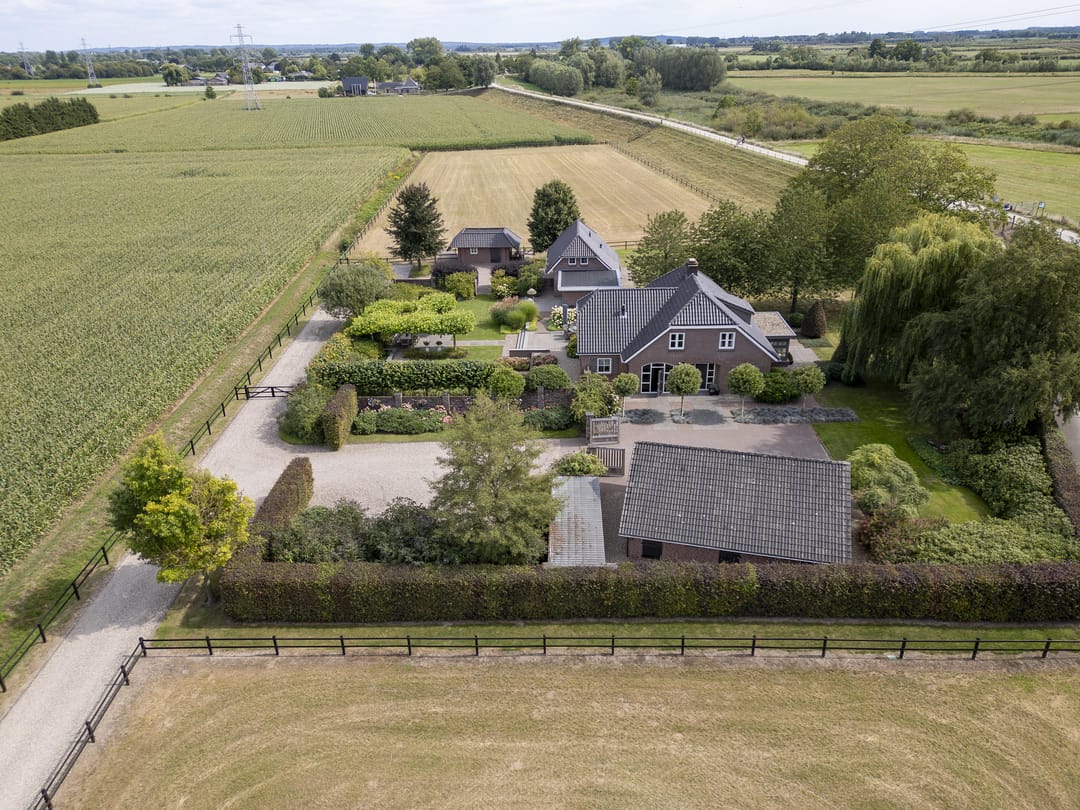 Photo 1 of Leuvensedijk 1