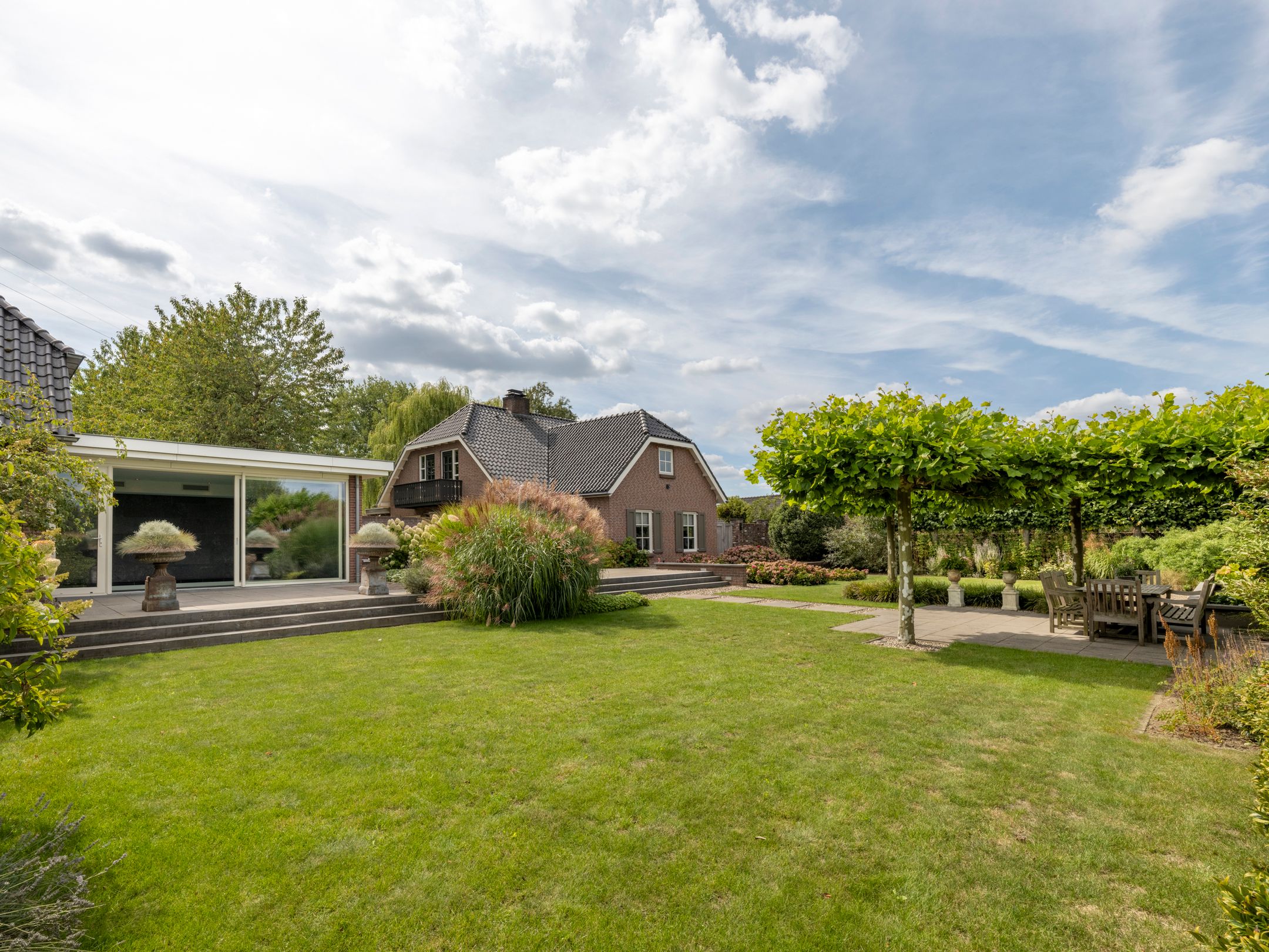 Photo 42 of Leuvensedijk 1