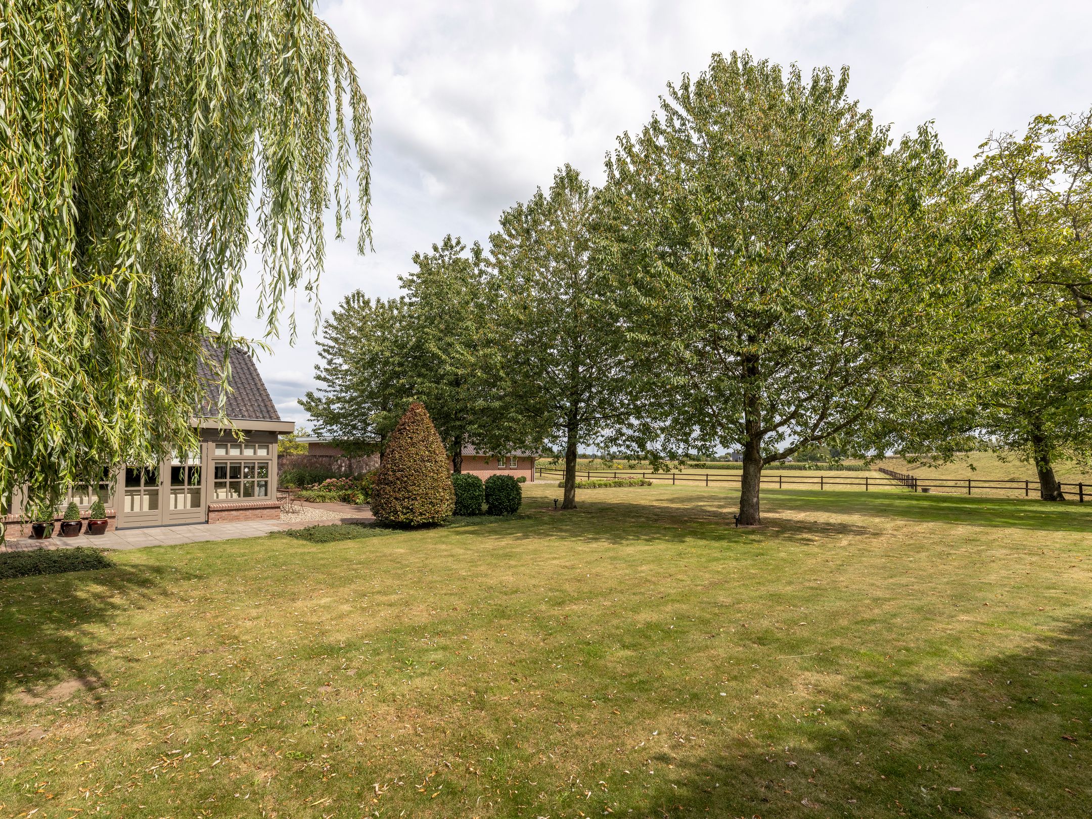 Photo 54 of Leuvensedijk 1