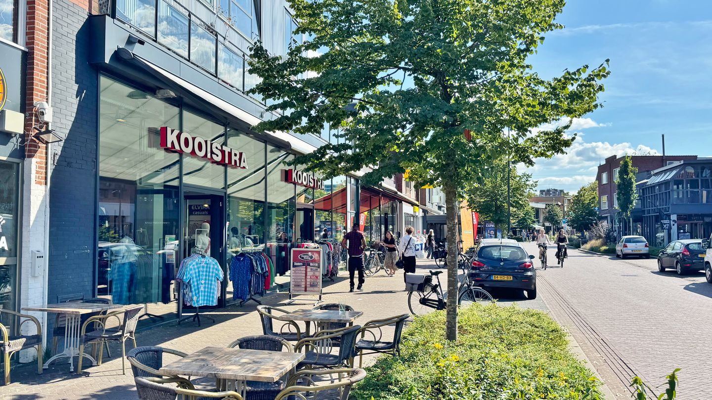 Bekijk foto 2 van Hoofdstraat 100