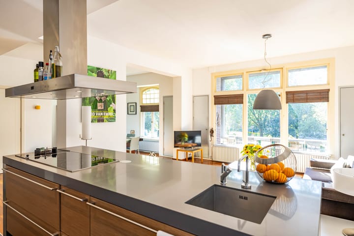 Foto 9 van H.W. Mesdagplein 12-A