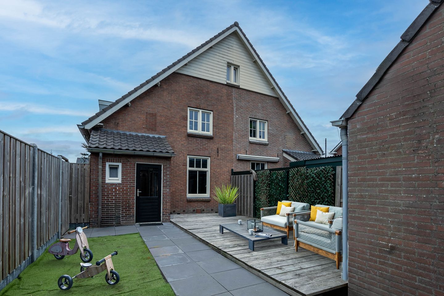 Foto 25 van Folkertsstraat 17