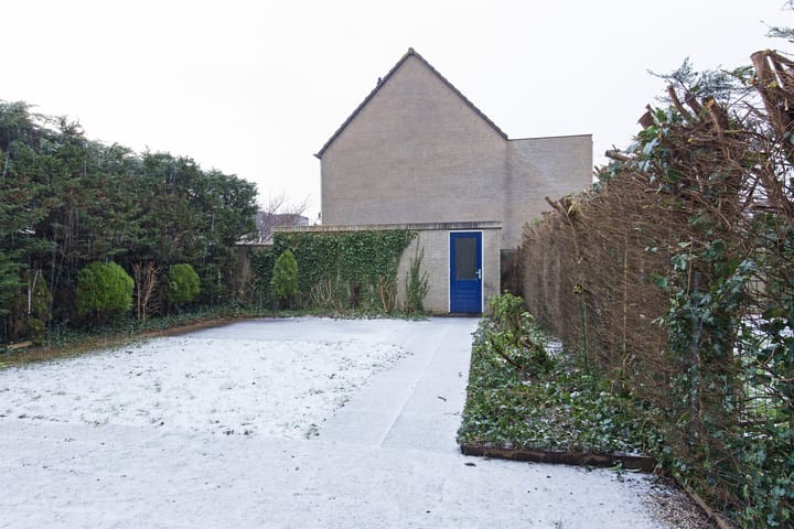 Photo 2 of Zwanenwater 6