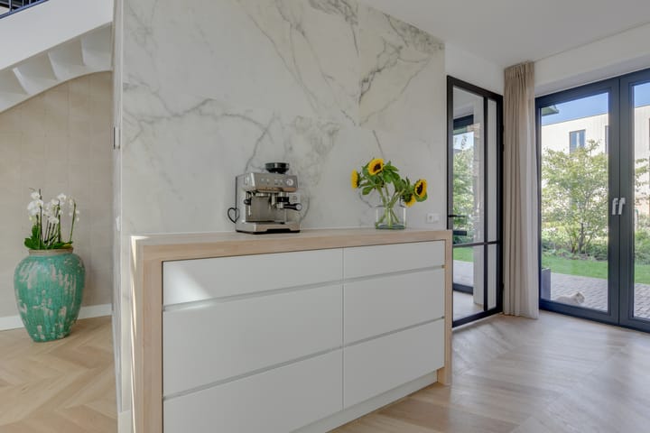 Photo 13 of Herman Lansdaalhof 7