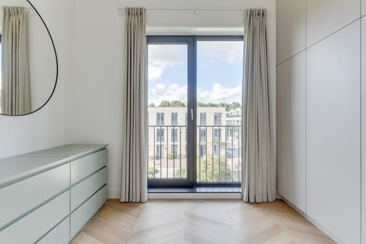 Photo 38 of Herman Lansdaalhof 7