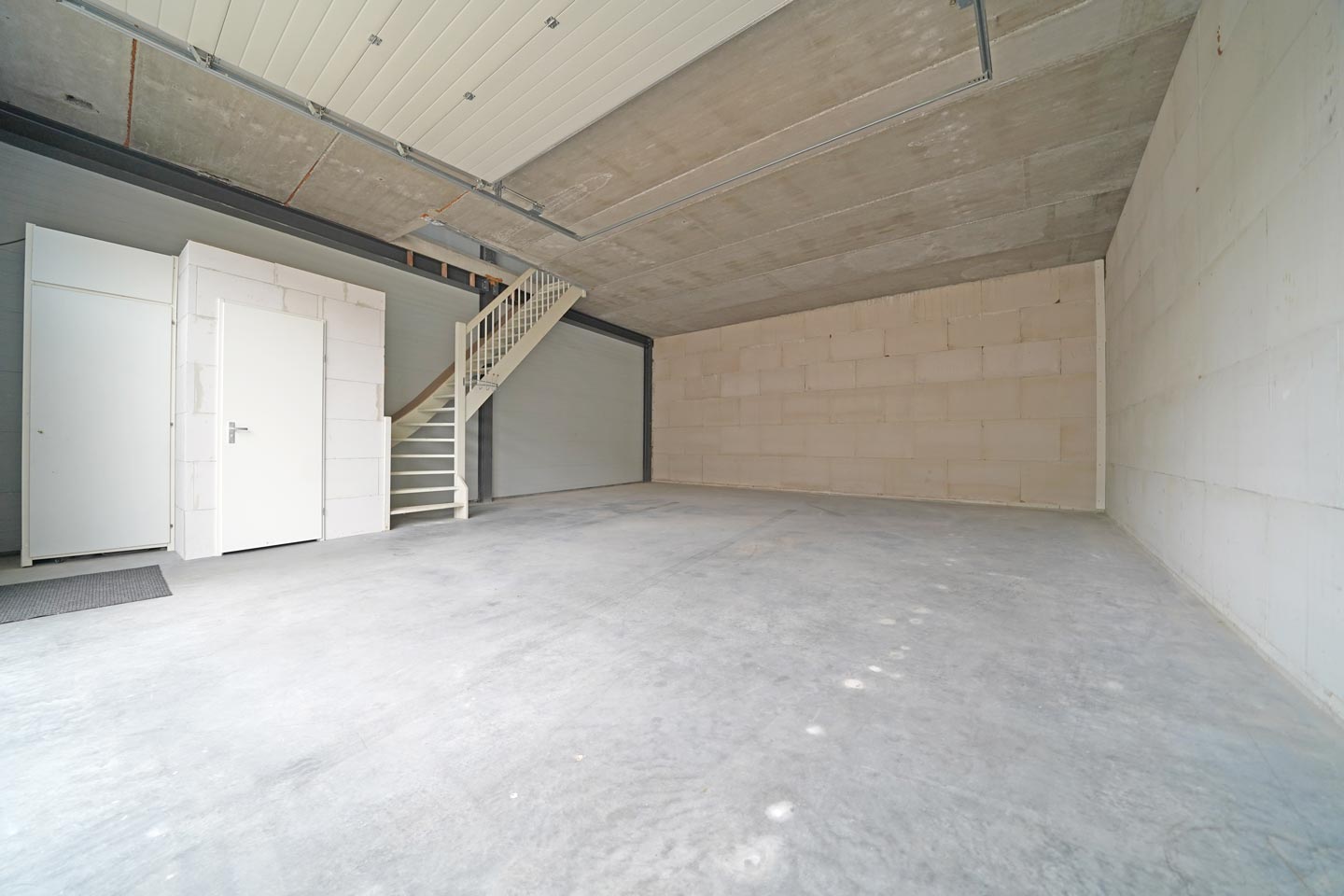 Bekijk foto 2 van Xenonstraat 65