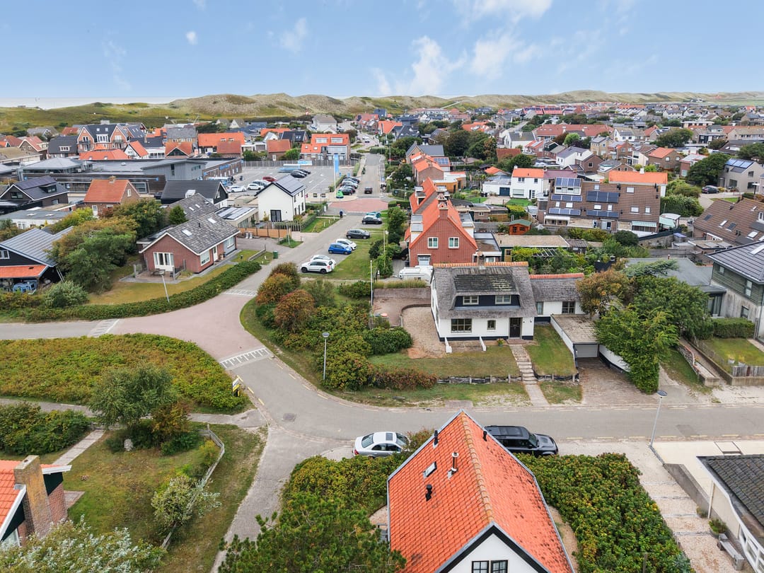 Photo 2 of Zeeweg 49