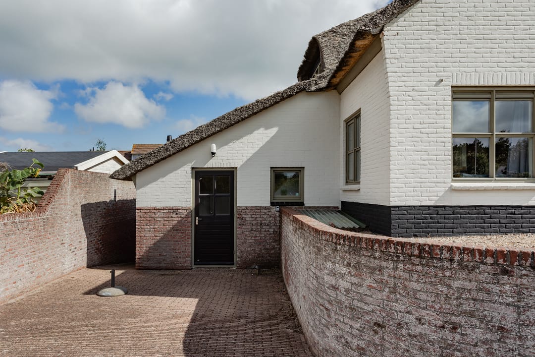 Photo 23 of Zeeweg 49