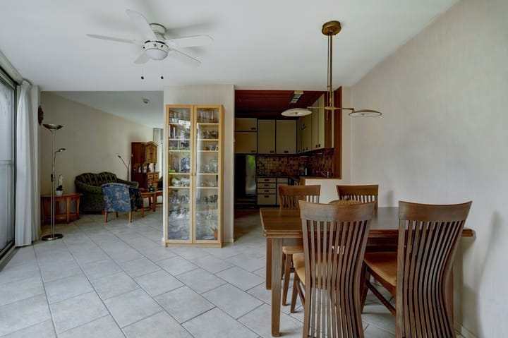 Photo 16 of Willem van Duvenvoordestraat 16