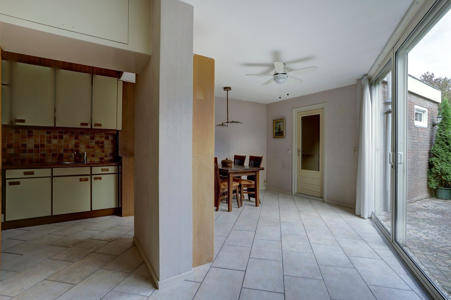 Photo 19 of Willem van Duvenvoordestraat 16