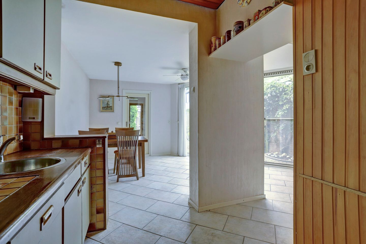 Photo 20 of Willem van Duvenvoordestraat 16