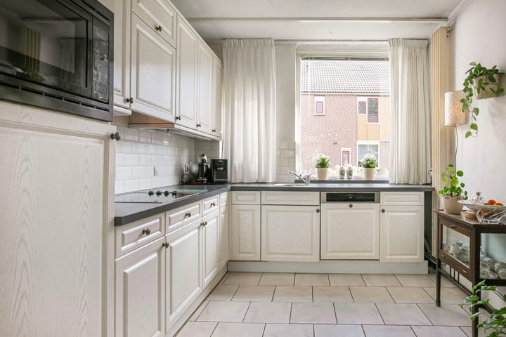 Foto 9 van Oosterhoutstraat 8