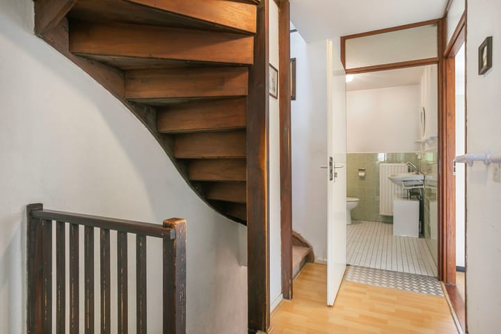 Foto 18 van Oosterhoutstraat 8