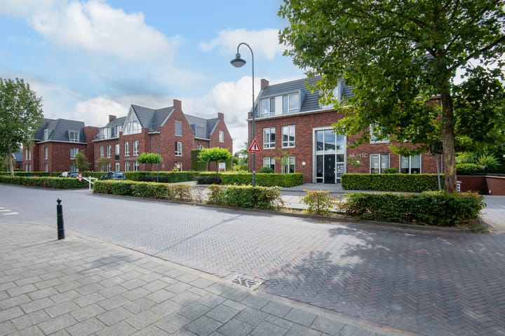 Foto 9 van Postweg 11-C