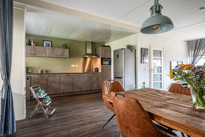 Photo 14 of Lekstraat 48