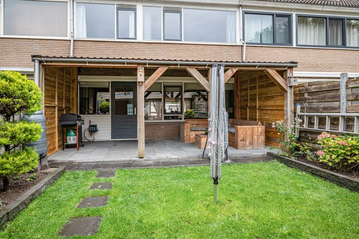 Photo 19 of Lekstraat 48