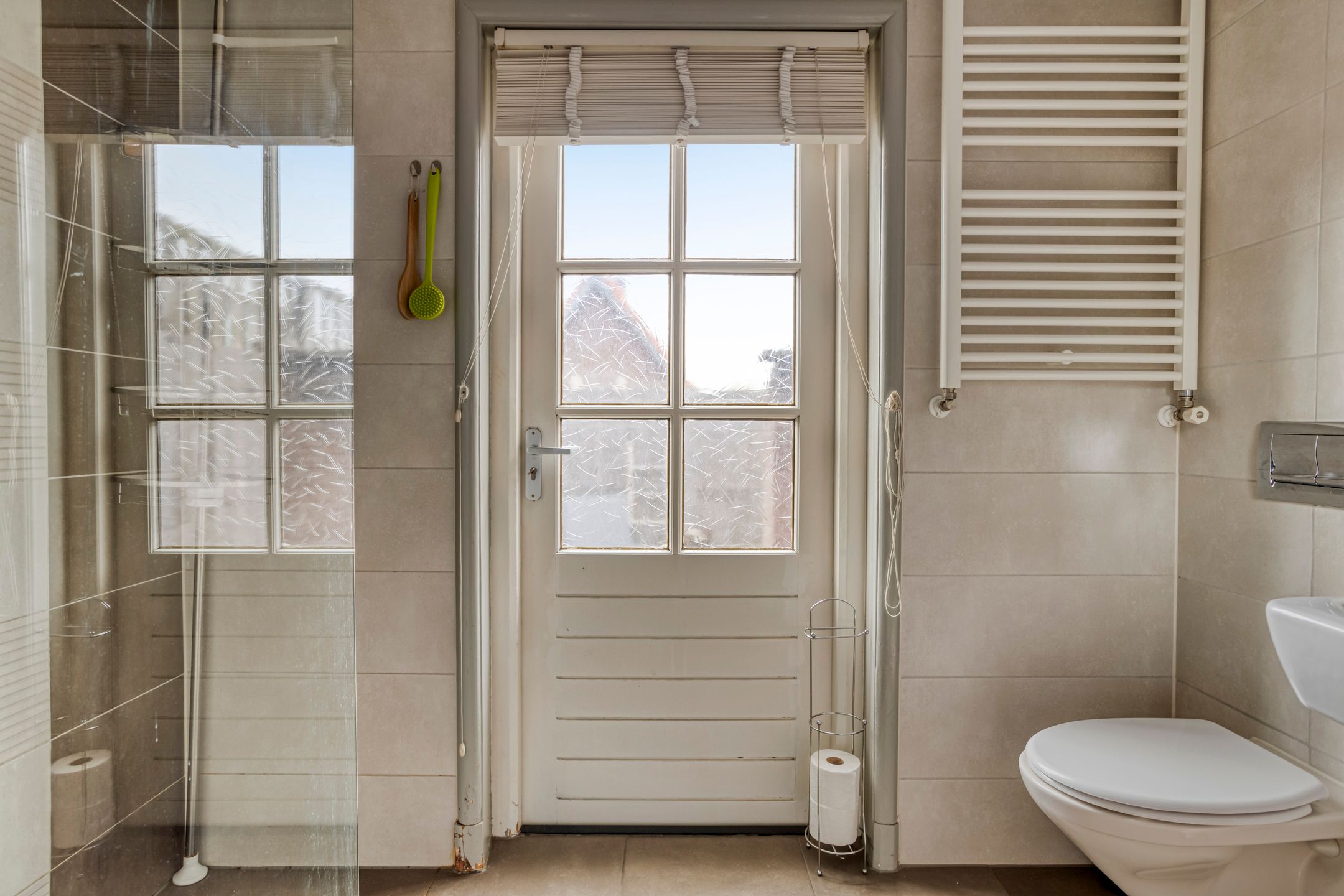 Photo 24 of Middenstraat 1