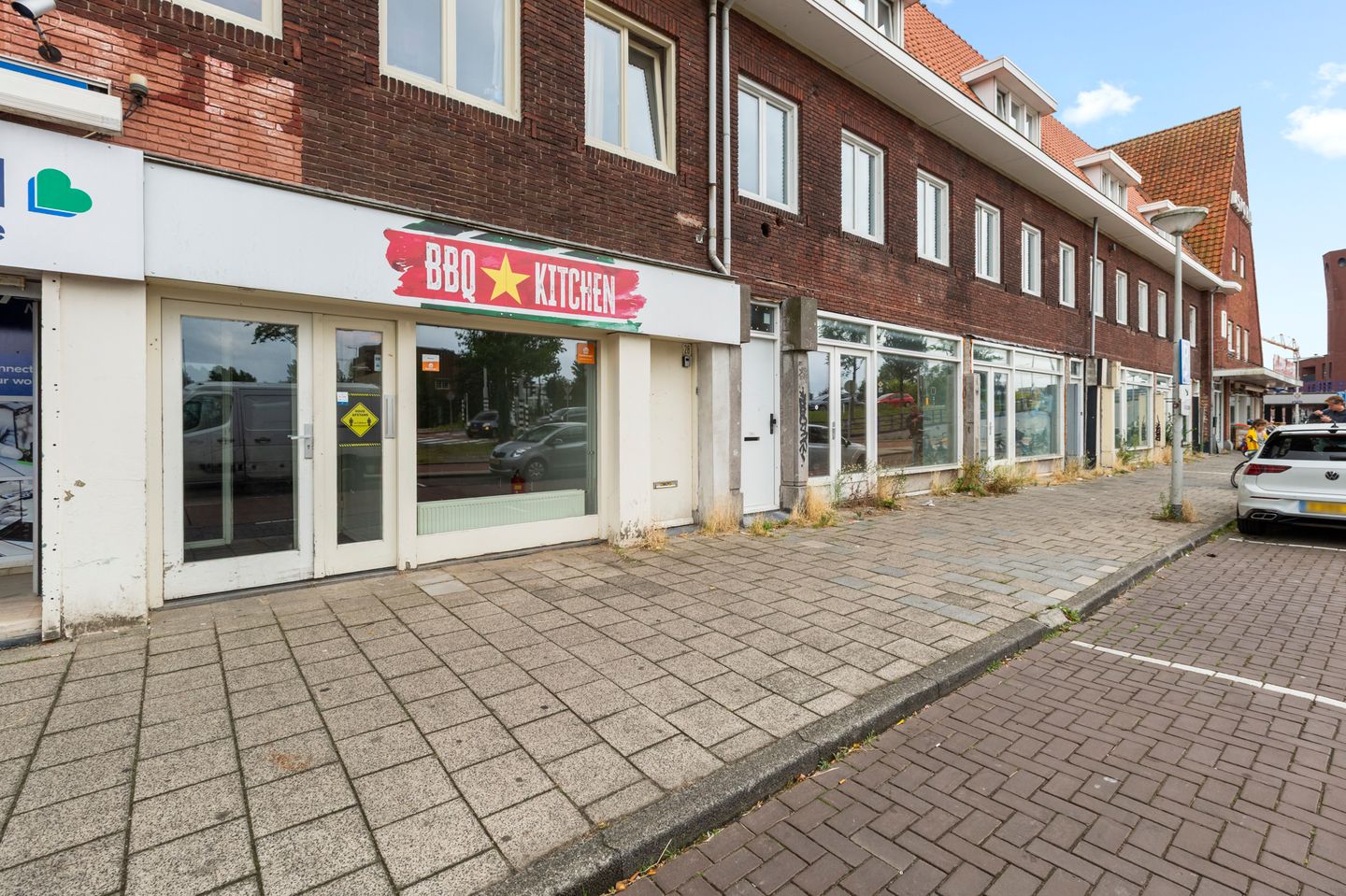 View photo 2 of Mosplein 28-H