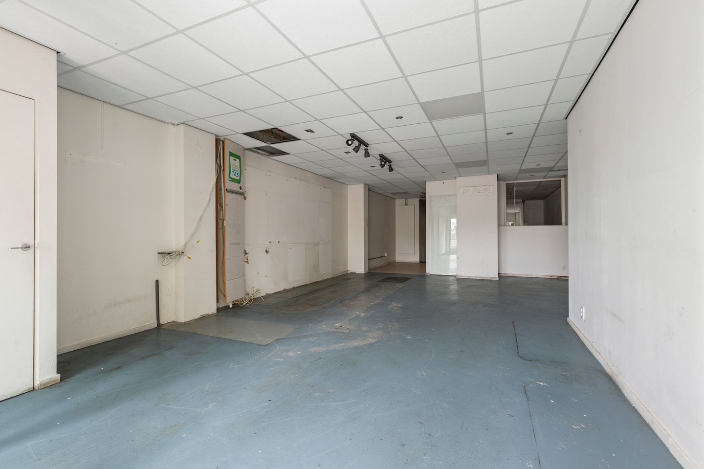View photo 4 of Mosplein 28-H