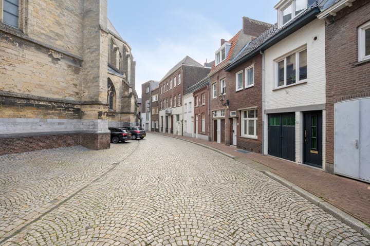 Foto 8 van Kerkplein 4-C