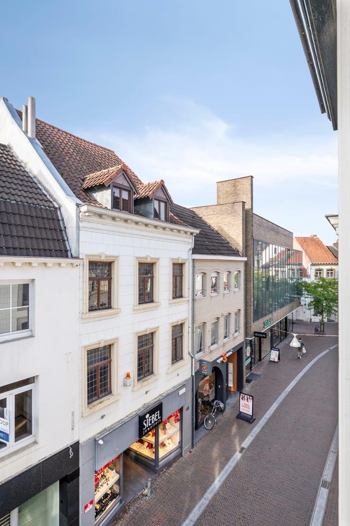 Foto 10 van Kerkplein 4-C