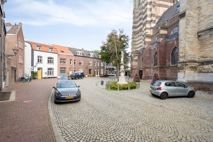 Foto 9 van Kerkplein 4-C