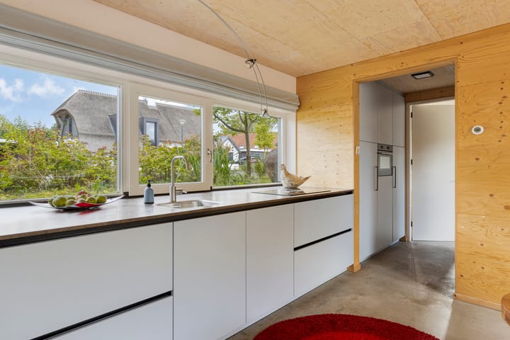 Foto 3 van Distelvlinder 3