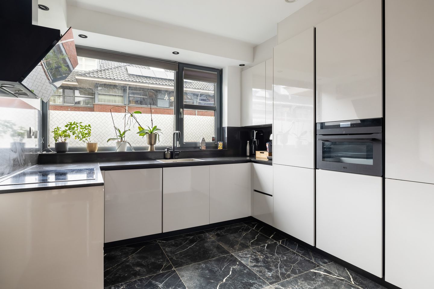 Foto 10 van Kokardebloemlaan 11