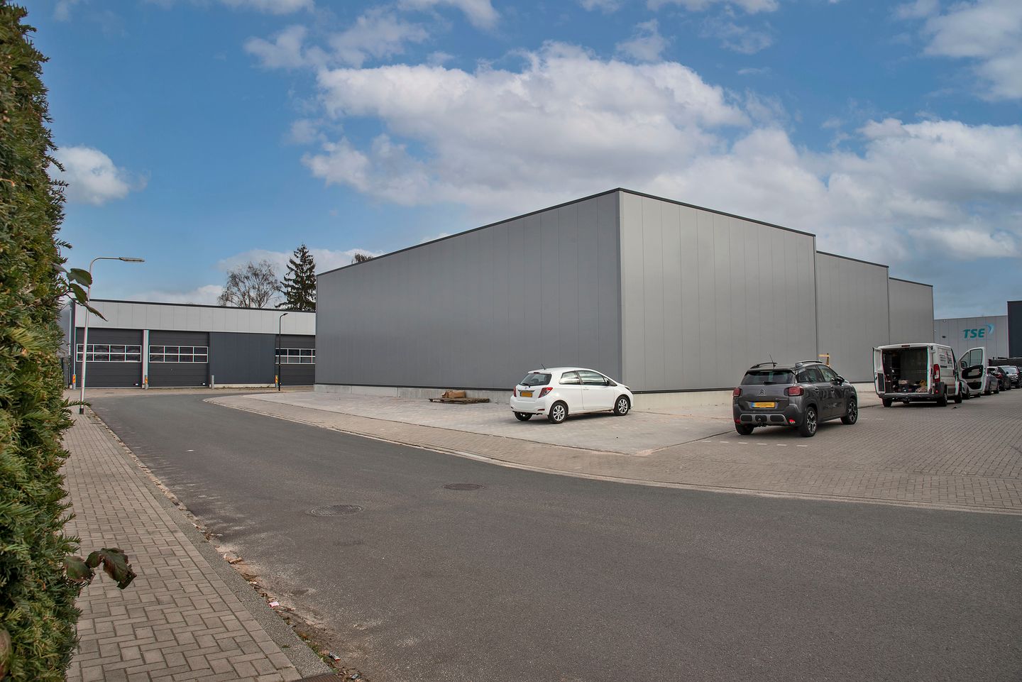 View photo 5 of Kalimantanstraat 15