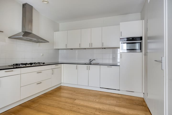 Foto 9 van Dominee Van Ingenstraat 8