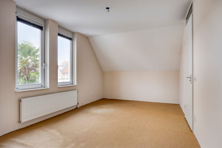 Foto 24 van Dominee Van Ingenstraat 8