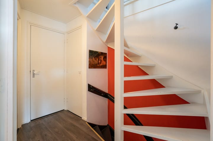 Foto 24 van Prins Hendrikstraat 7