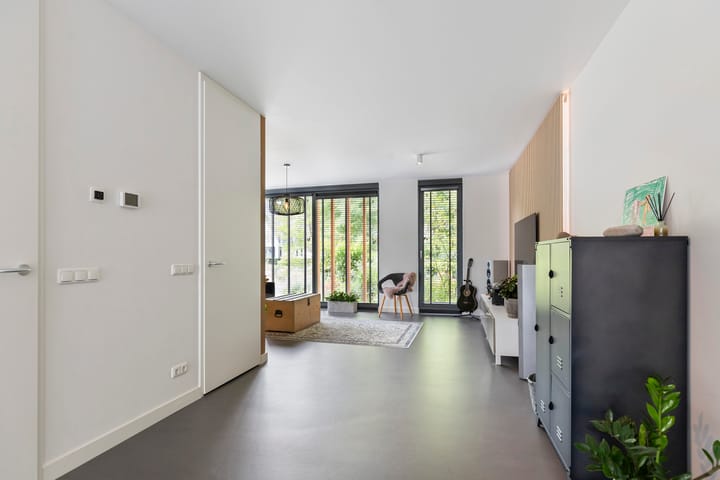 Foto 15 van Jan Barendsenstraat 10