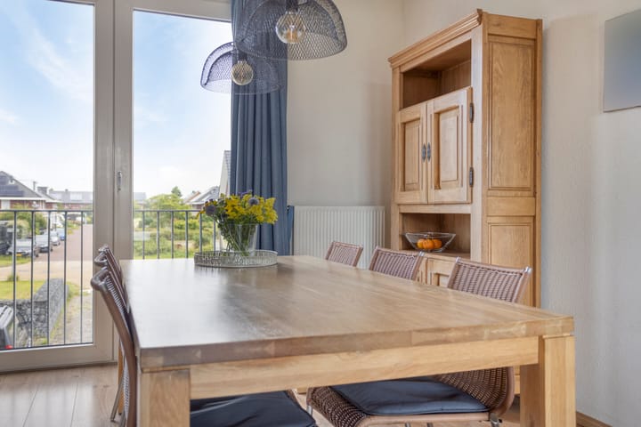 Foto 11 van Weegbree 25