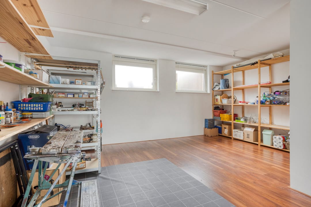 Foto 31 van Weegbree 25