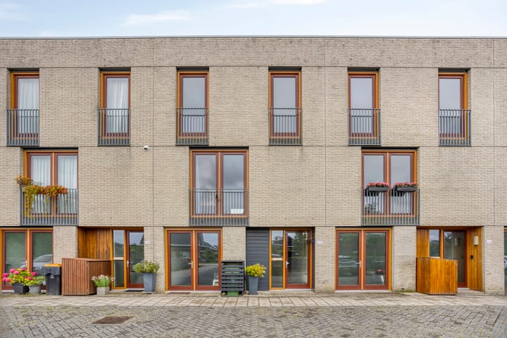 Foto 32 van Weegbree 25