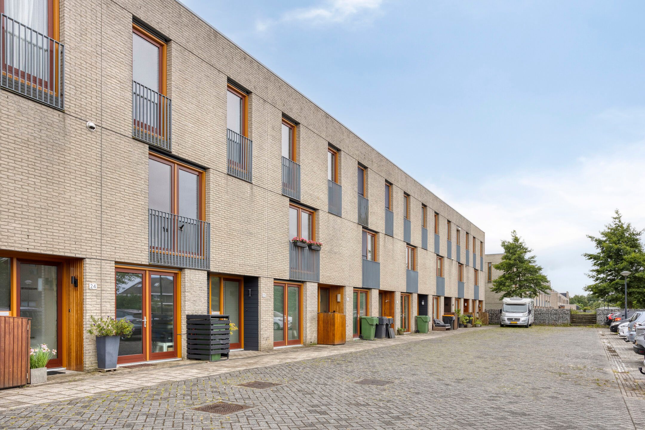 Foto 33 van Weegbree 25