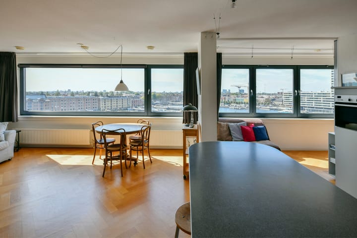 Foto 8 van Silodam 355