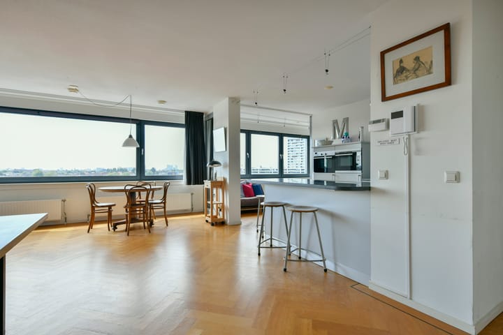 Foto 4 van Silodam 355