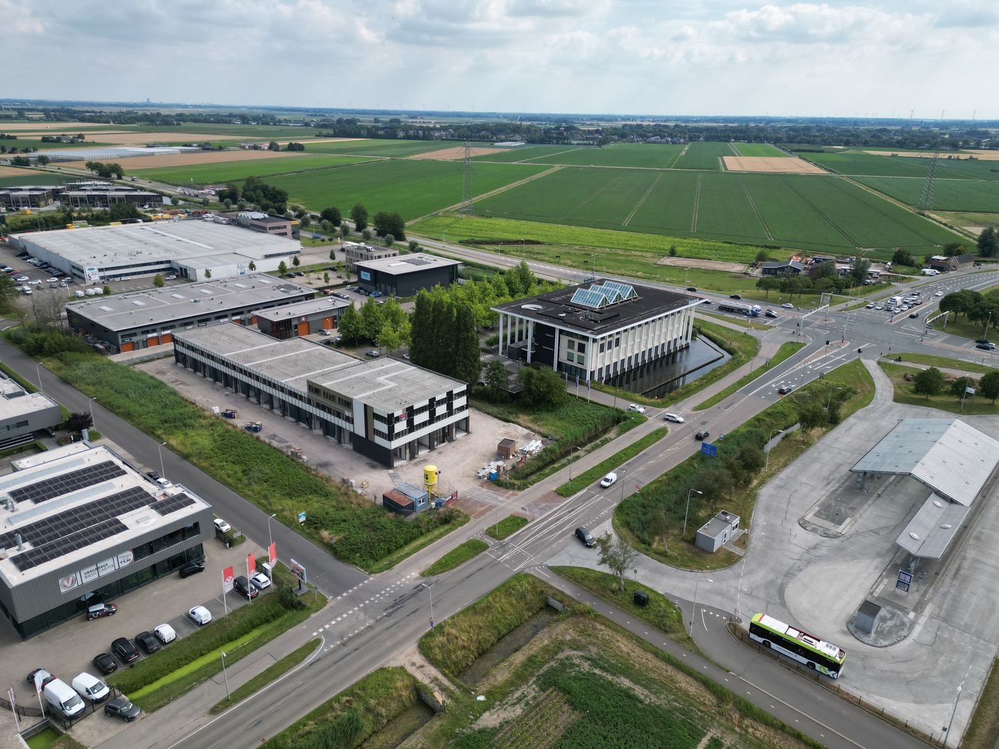 View photo 3 of Reedijk 8-F3