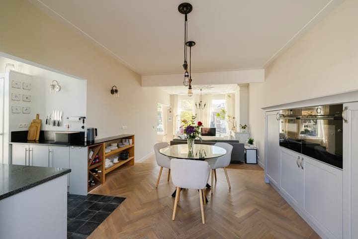 Foto 6 van Leidsevaart 64-RD