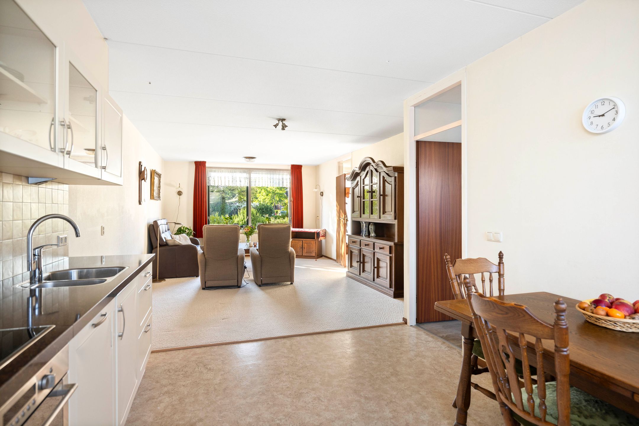 Photo 6 of Bachstraat 26-C