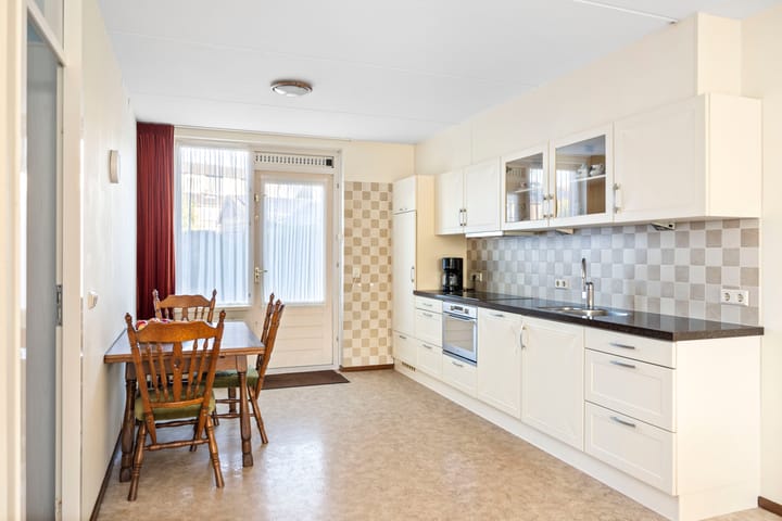 Foto 7 van Bachstraat 26-C