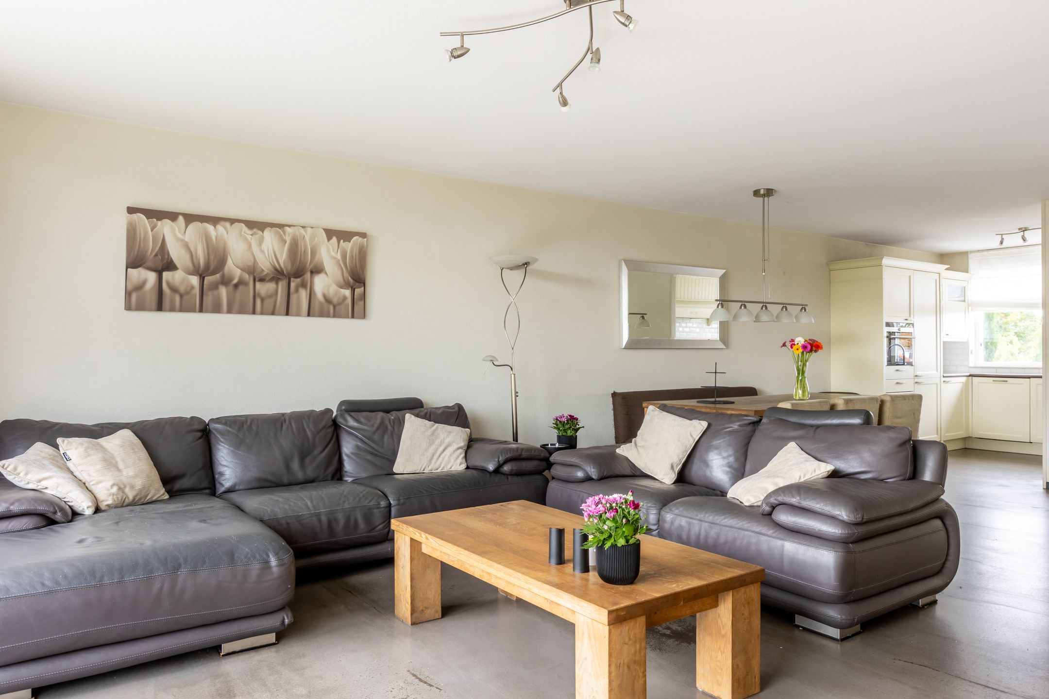 Photo 9 of Westeinde 38