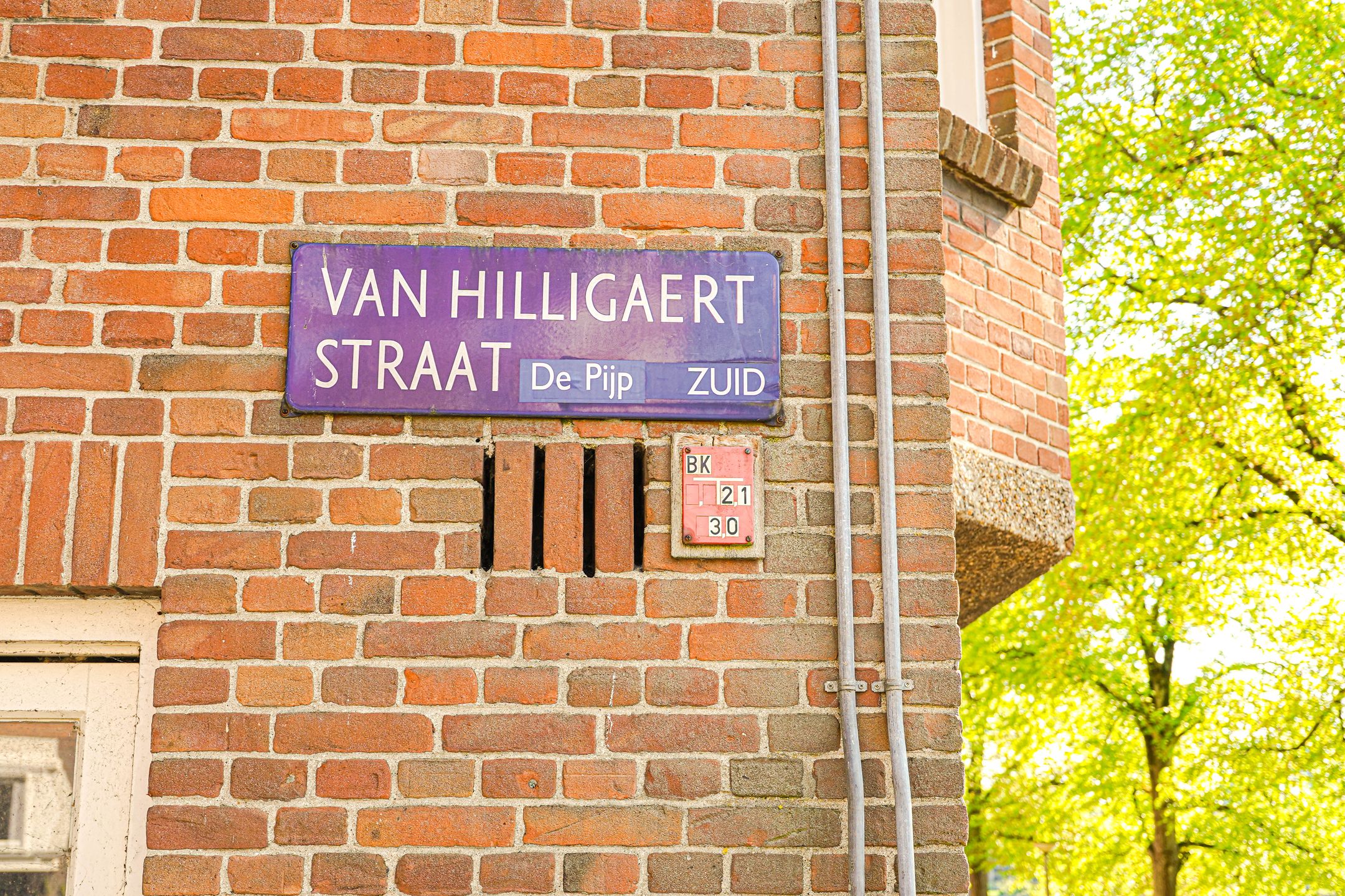Foto 33 van Van Hilligaertstraat 4-B
