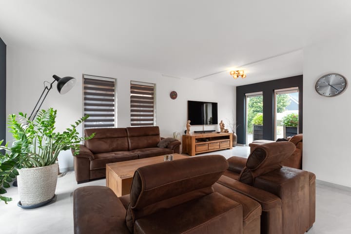 Photo 10 of Jan Wildschutstraat 24