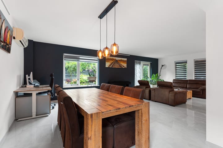 Photo 14 of Jan Wildschutstraat 24