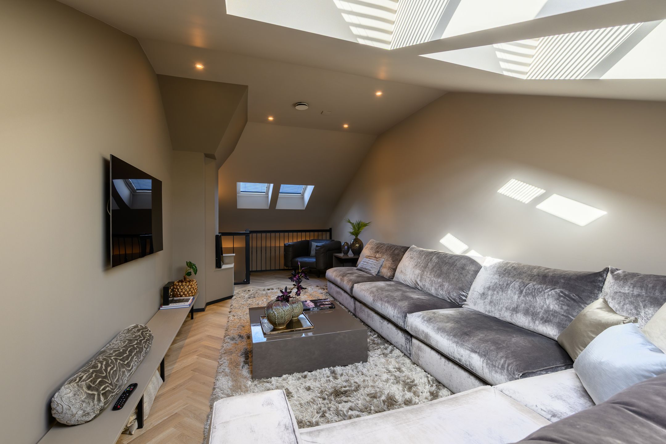 Foto 39 van Badhuislaan 15-B