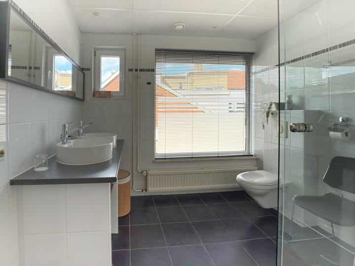 Foto 20 van Kerkstraat 2